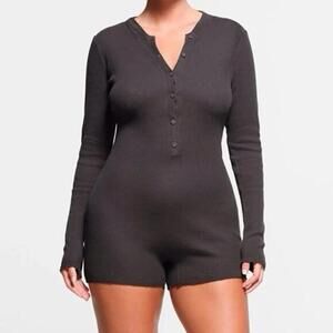 Skims Waffle Knit Romper Grey Women’s Size Medium Sleepwear Luxury Pajamas
